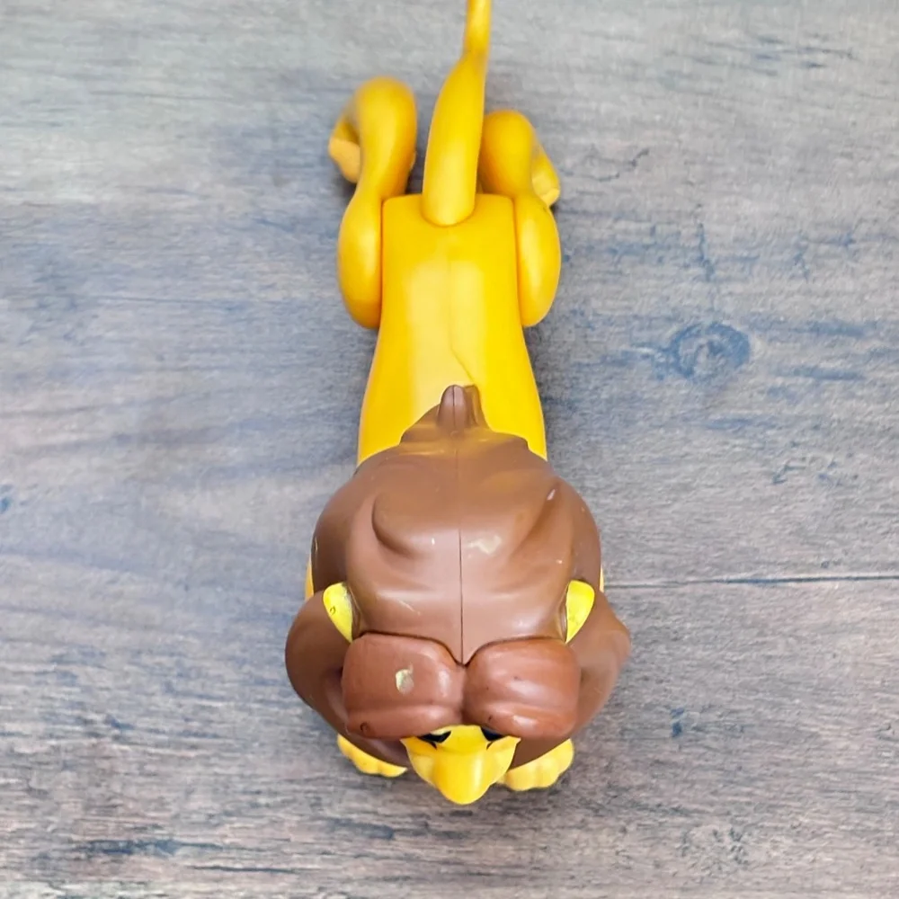 DISNEY Just Play The Lion King Lion Guard ADULT SIMBA Action Figure Toy Topper